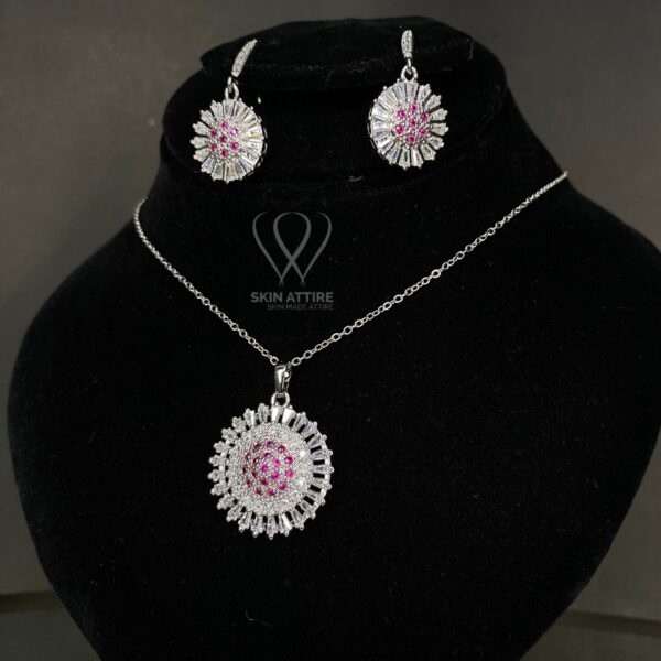 Radiant Bloom Silver Pendant Set