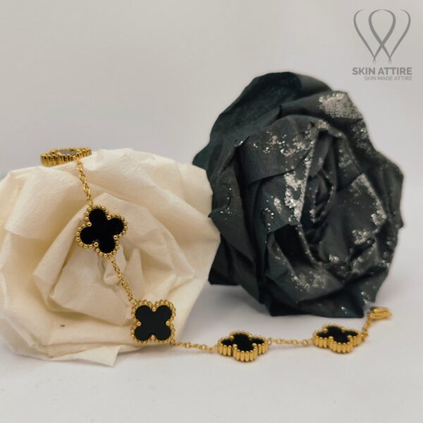 Noir Clover Luxe Bracelet